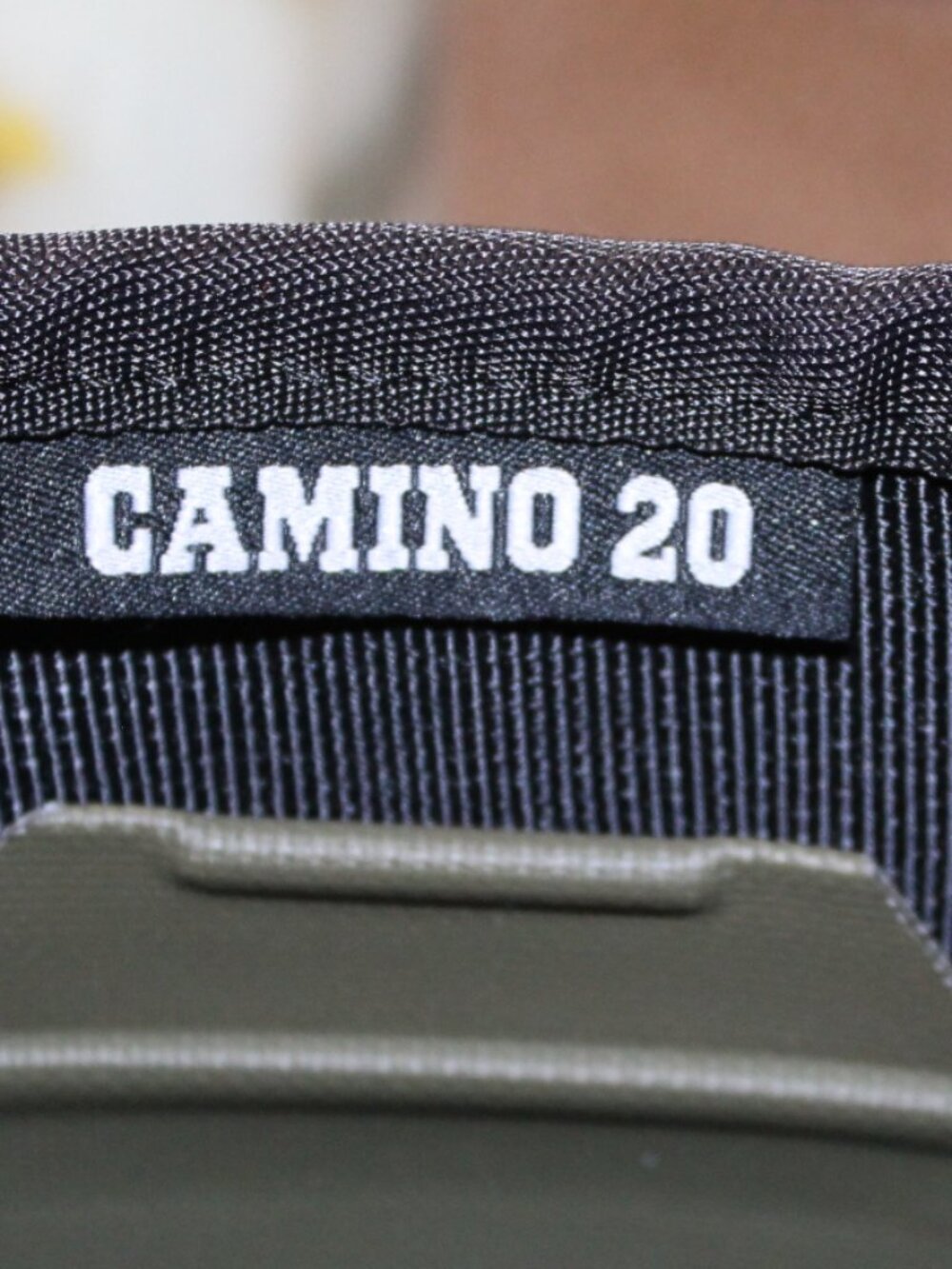 NWOT YETI CAMINO 20 with YETI SIDEKICK DRY CASE & CHARMS STUNNING!! - Picture 4 of 16